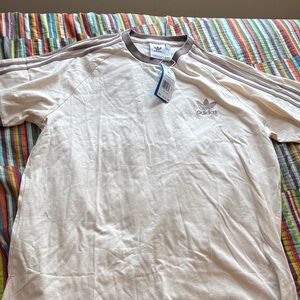 Adidas Men's Cream and Brown Tee size extra large new tags